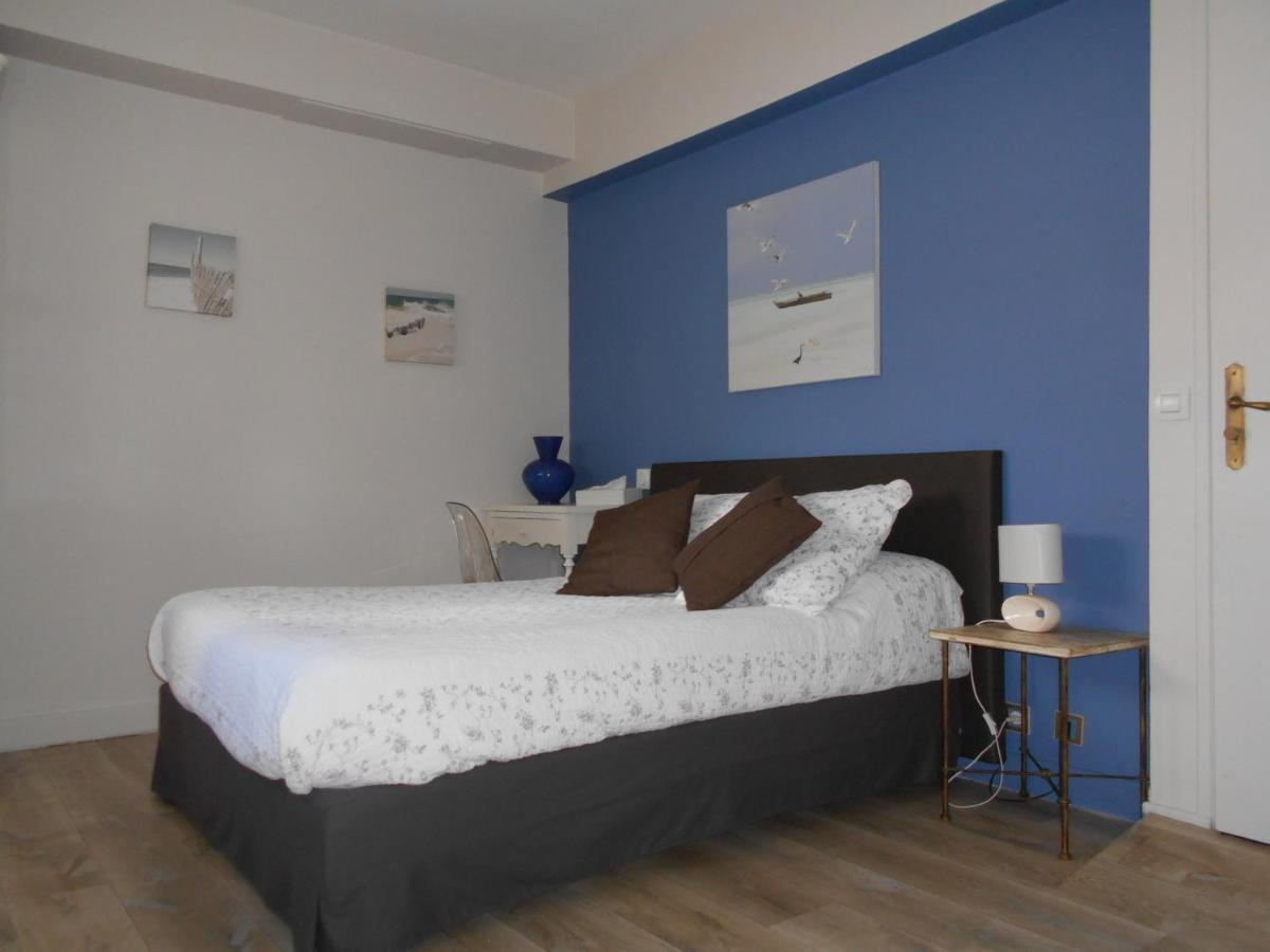 Chez CHILO Hotel Barcus Kültér fotó