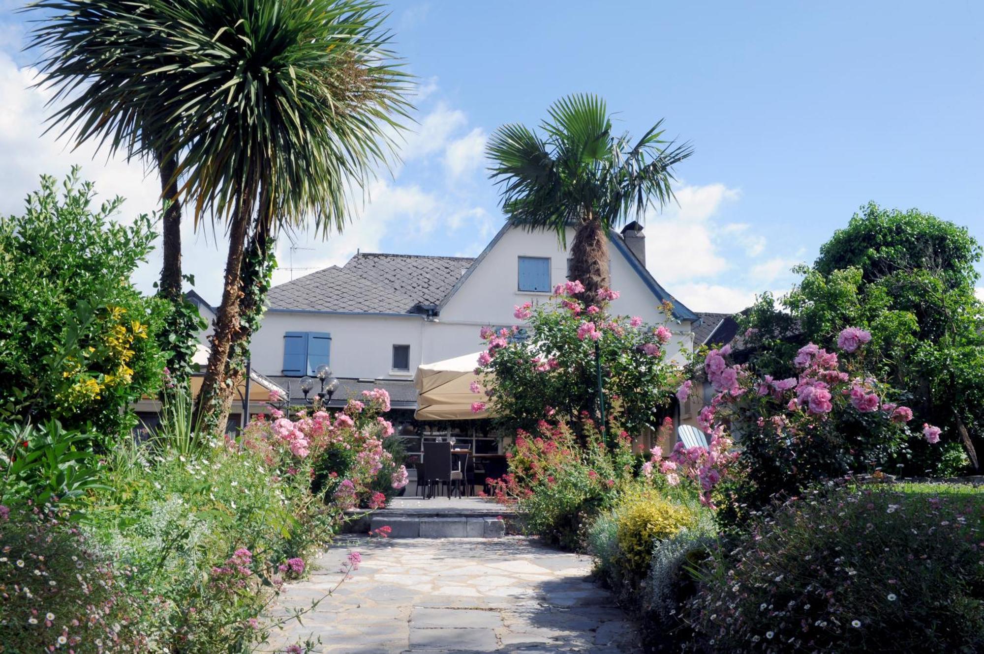 Chez CHILO Hotel Barcus Kültér fotó