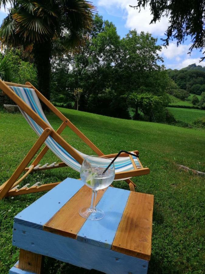 Chez CHILO Hotel Barcus Kültér fotó